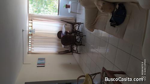 Comodo apartamento de 3 habitaciones