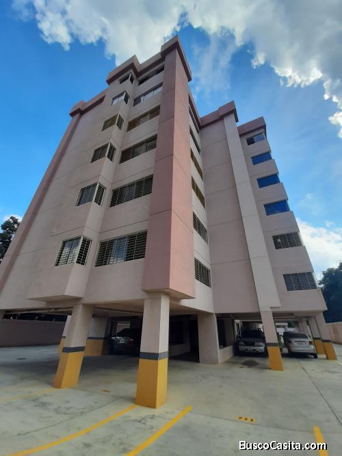 En Venta Apartamento en Res. Virgen Morena Naguanagua