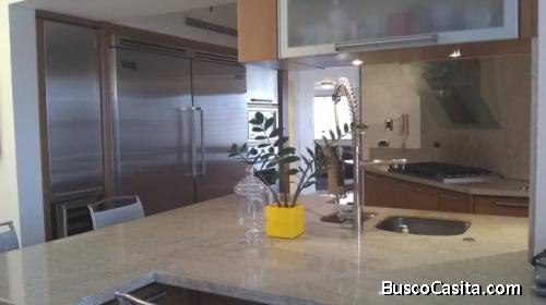 Apartamento Venta La Lago. API 28260
