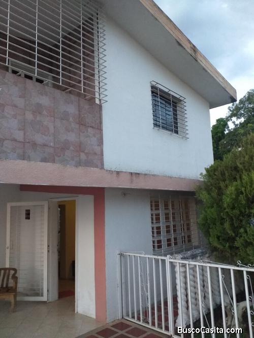 Casa Urb Los Chorritos