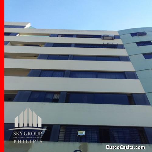 En Venta Apartamento en Res. Caril Mañongo