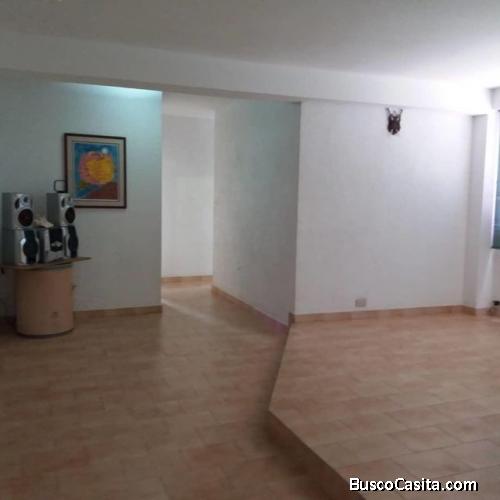  Apartamento En Venta En Resd. Palaima Piso Alto Av Goajira MLS #21-13943