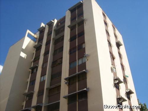 Se Vende Apartamento en Urb. MontalbanIII