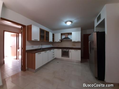 Apartamento Alquiler Tierra Negra. API 36516