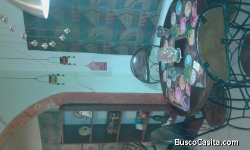 ALQUILO ANEXO INDEPENDIENTE A SOLO DAMAS