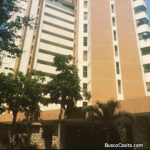 Apartamento en La Guaira 3 habitaciones 2 baños EN VENTA precio de oportunidad