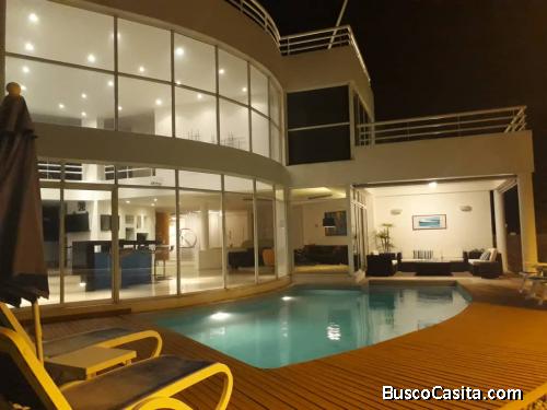 Sensacional Casa en Lugar de Mayor Prestigio de la Isla de Margarita