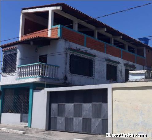 Casa de 3 pisos, terreno propio con sus papeles 