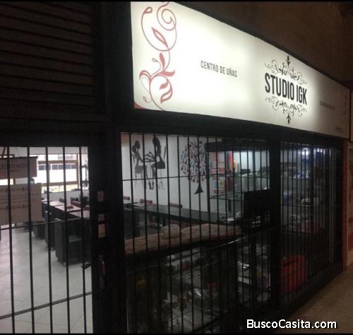 EN VENTA SALÓN SPA DE BELLEZA EN IMPORTANTE C.C. DEL CENTRO DE LOS TEQUES