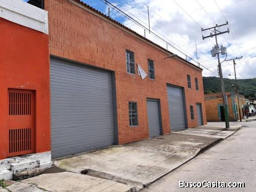 CORREA BIENES RAICES ALQUILA GALPON DE 250 METROS