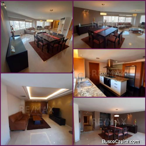 Apartamento Venta Maracaibo *Lujoso Apartamento en La Lago* 250221