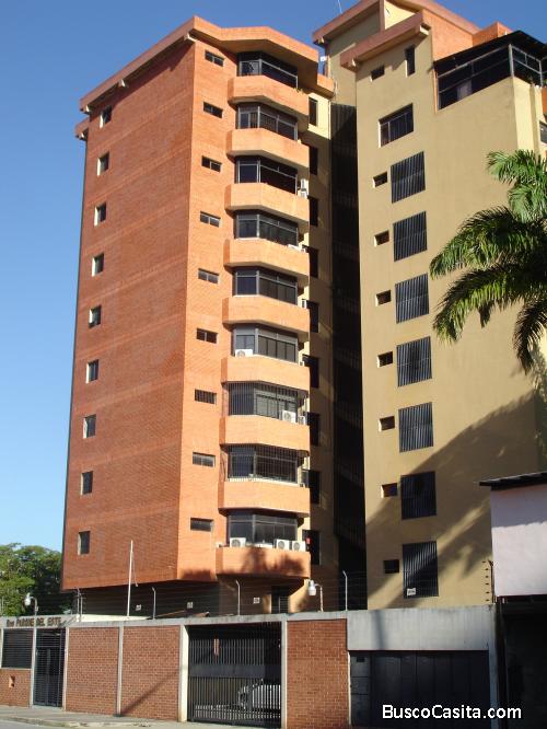 VENTA APARTAMENTO REMODELADO CERCA TRIANGULO DEL ESTE