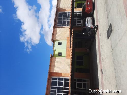 SKY GROUP VENDE TOWNHOSE EN RES VILLAS LA FONTANA