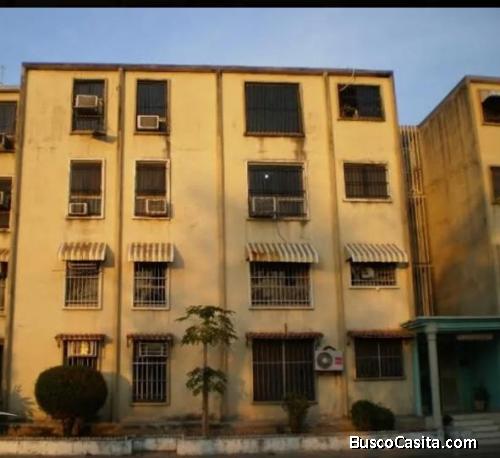 VENDE APARTAMENTO  URBANIZACIÓN LA PRADERA, GUACARA SAN JOAQUIN DE 88 mts 