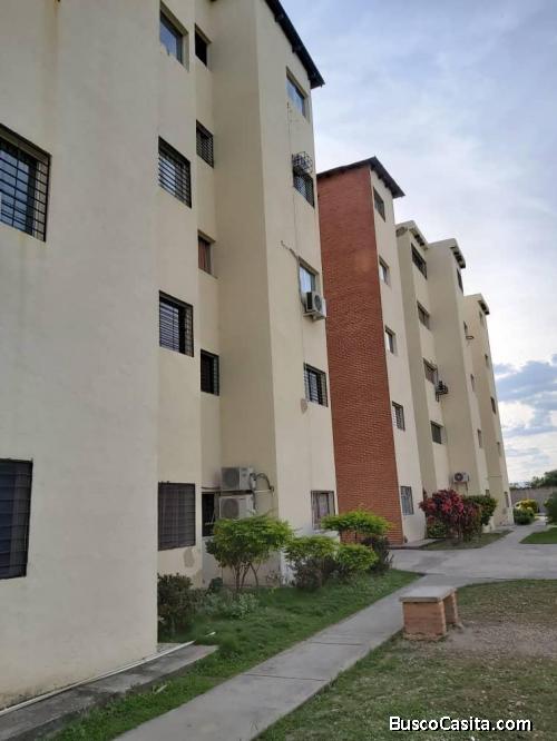 Apartamento en Paraparal FOA-1374