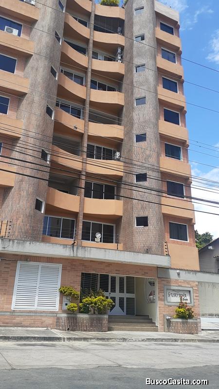 SKY GROUP PLATINUM VENDE Apartamento en Guayana suites, Valencia