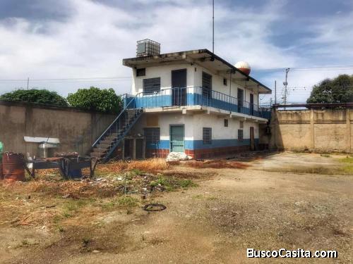 Galpón en Los Guayos. FOG-049