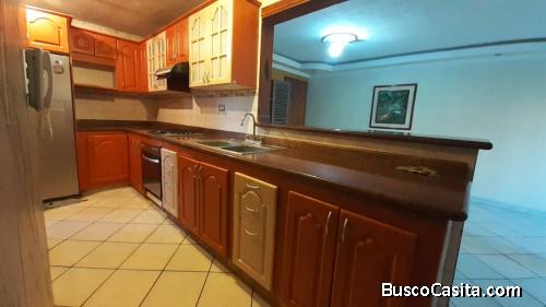 Apartamento en Poblado de San Diego, Frente a la UJAP