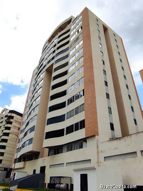 SKY GROUP PLATINUM VENDE Apartamento en Sevilla Real, FOA-1102