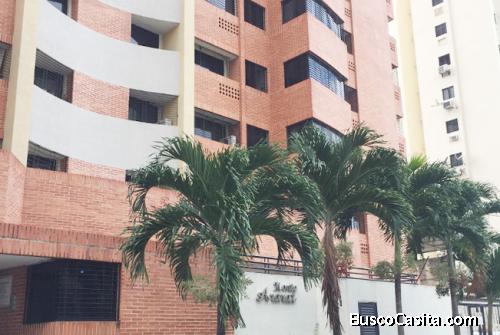 Yamily Ochoa Vende Apartamento 104 M2 Urb. La Trigaleña - YAP8