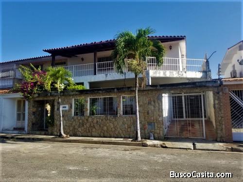 SKY GROUP CORONA REAL Vende Casa-Quinta en Prebo II
