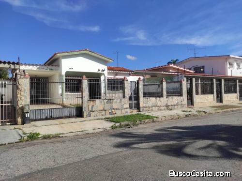 SKY GROUP PLATINUM VENDE Casa Quinta en el Trigal Norte