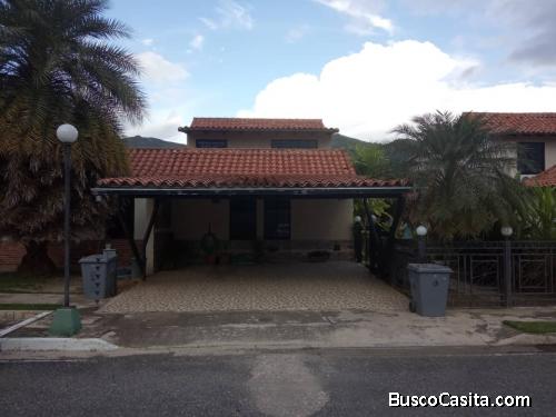 SKY GROUP PLATINUM VENDE TownHouse en Villas de Alcala San Diego