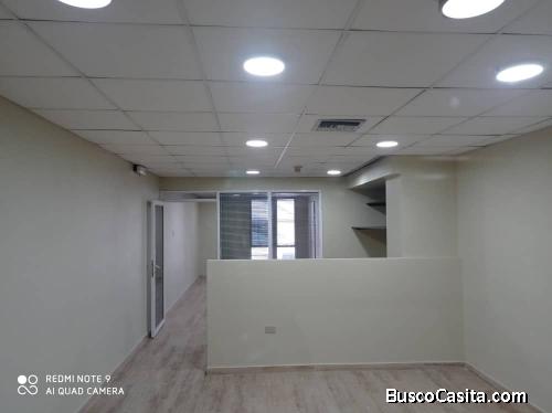 SE ALQUILA OFICINA TORRE BANCO INDUTRIAL maracaibo