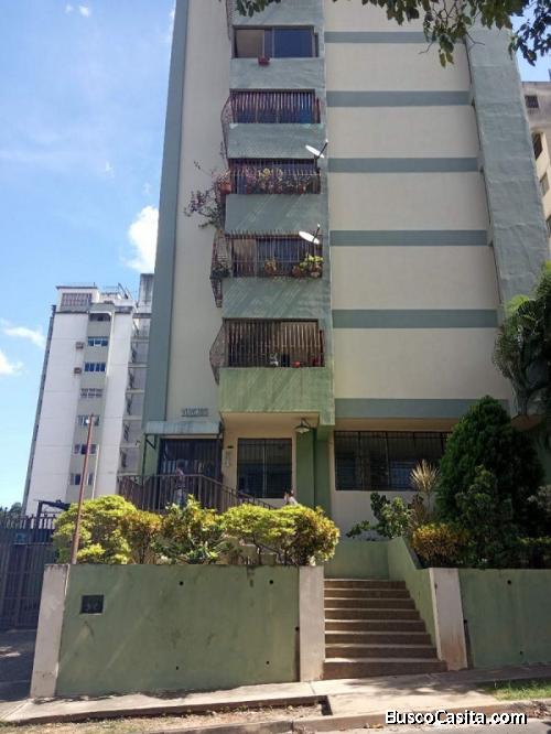 SKY GROUP PLATINUM VENDE Apartamento Terraza de los Nísperos