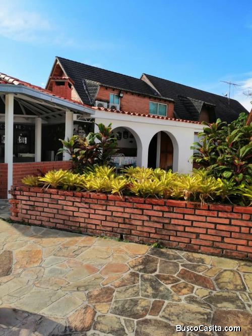 Hermosa casa en Guataparo Country Club