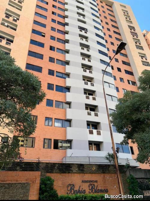 SKY GROUP PLATINUM ALQUILA Apartamento en la Trigaleña