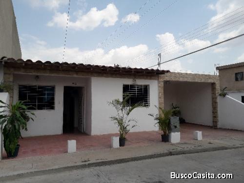 Casa en Venta Conjunto Res. Villas Las Caracaras SDC-484