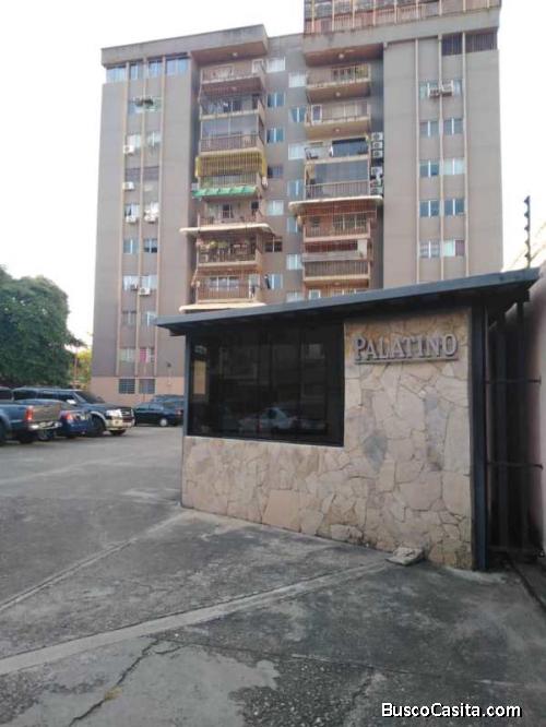 SKY GROUP PLATINUM VENDE Apartamento en Residencia Palatino