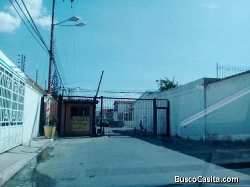 Venta de casa urbanizacion Los libertadores en Palo Negro 