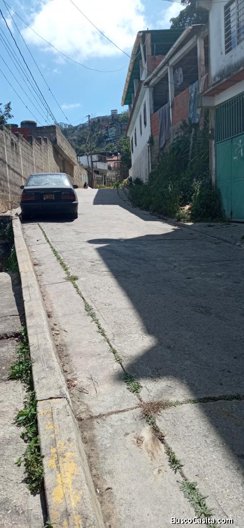 Apartamento de 2 pisos, 40mt2  c/u, en el junquito urb. privada km12 luis hurtado