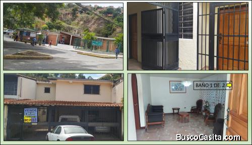 OPORTUNIDAD ESPACIOSA, CÓMODA Y ACOGEDORA CASA EN URB PIEDRA AZUL, BARUTA