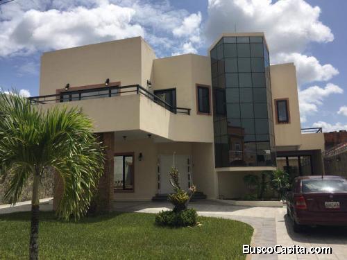 Casa lujosa totalmente amueblada