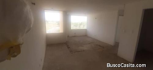 EN VENTA APTO EN OBRA GRIS!! Ideal para remodelar a su mejor gusto!! En pleno corazón de alta vista