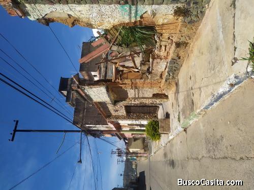 TERRENO CON CASA PARA DEMOLER EN SAN BLAS
