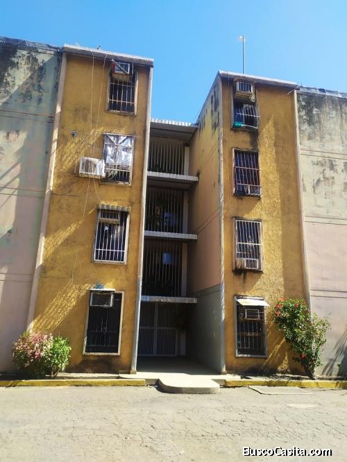 Apto. en res. villa creta, bella florida