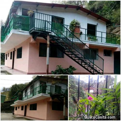 CASA CON TERRENO EN SAN ANTONIO LA SUIZA