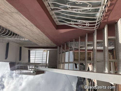 Vendo casa tipo apto 2 piso entrada totalmente independiente 