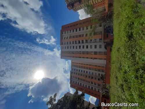 SKY GROUP PLATINUM VENDE Apartamento en Sun Suite, Mañongo