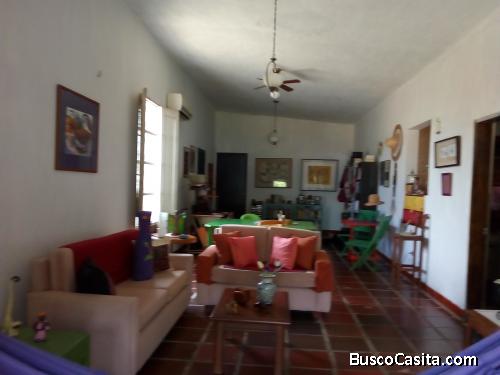 CASA VENTA A ORILLAS DEL LAGO PUERTOS DE ALTAGRACIA +584126621818 NC