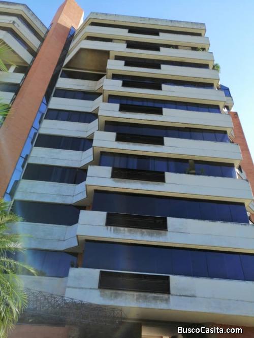 SKY GROUP PLATINUM ALQUILA Apartamento Shangrila, El Viñedo.