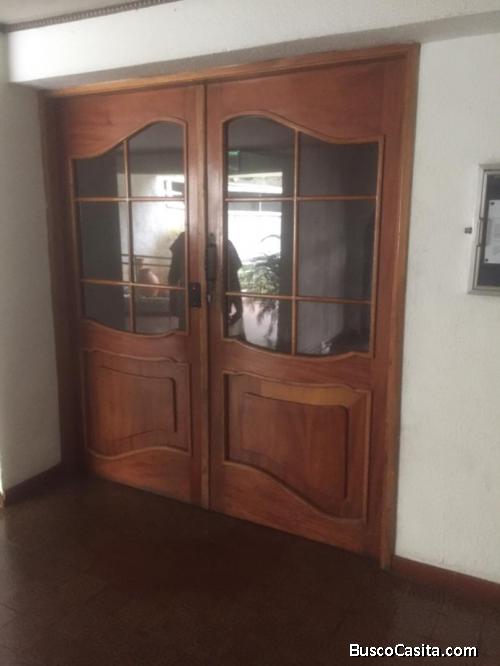 Excelente Apt en  Alquiler en  la mejor zona de Macaracuay