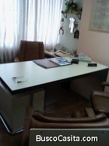 Se vende cómoda oficina (37,32 M2) totalmente amoblada