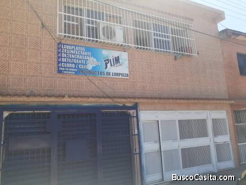 SKY GROUP PLATINUM VENDE Casa en Ricardo Urriera, Valencia