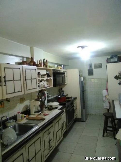 VENTA DE APARTAMENTO EN URBANIZACION EL CENTO EN MARACAY