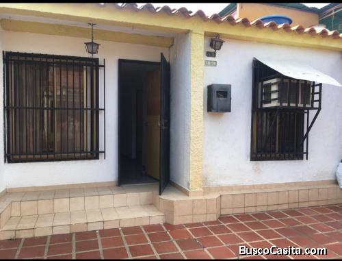 SKY GROUP PLATINUM VENDE Casa en La Esmeralda, San Diego